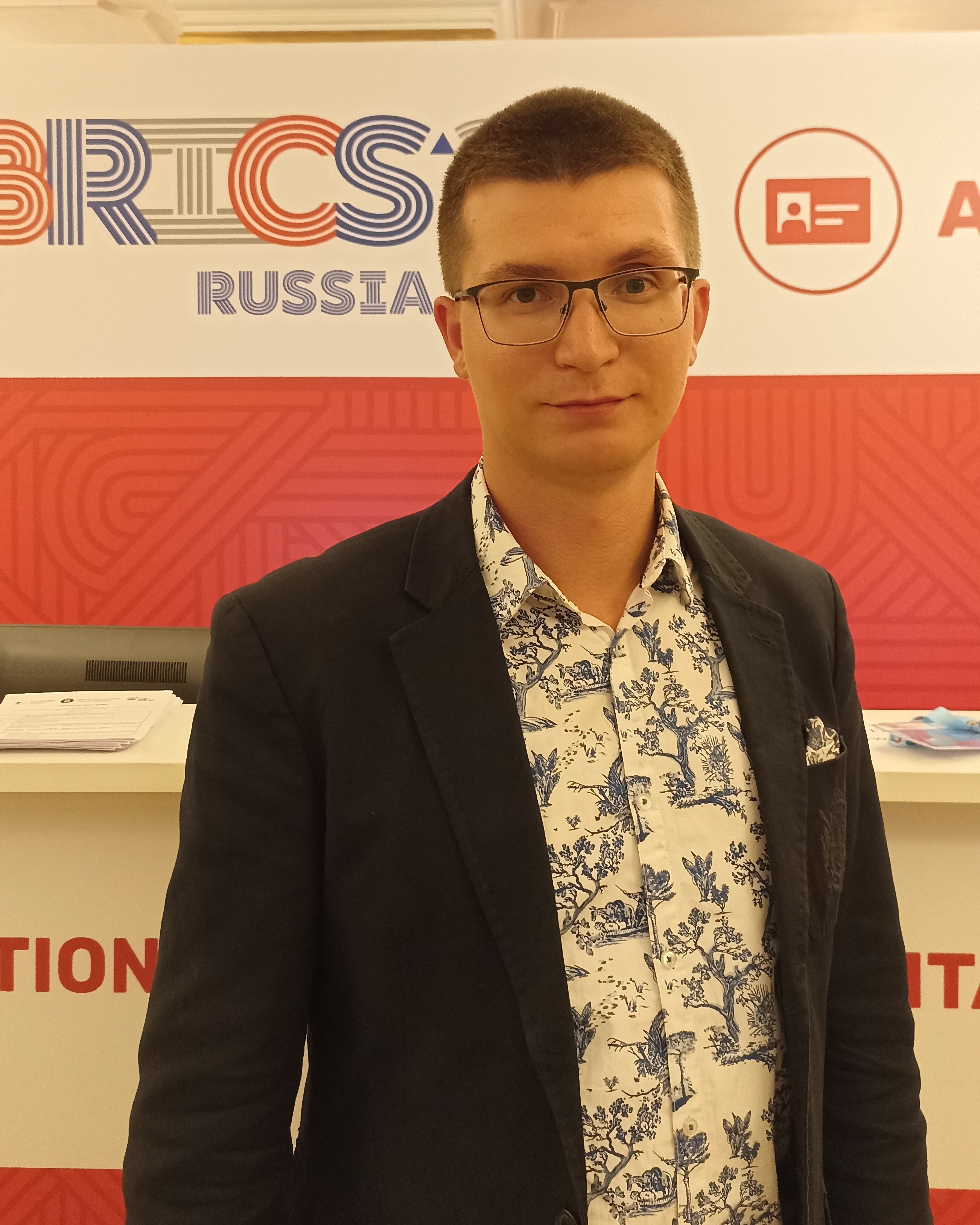 Богачев_форум брикс.jpg